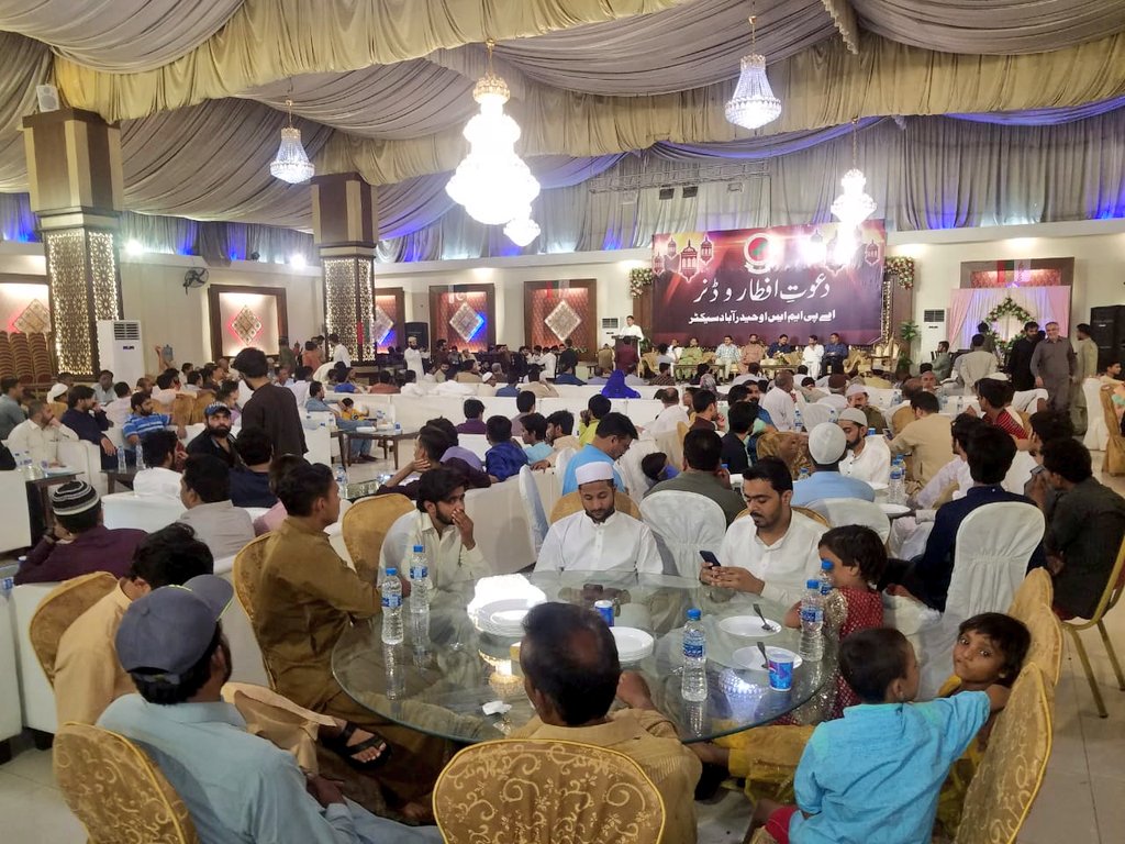 HaniQureshi5's tweet photo. Haq Parast MPA's Rashid Khilji and Nadeem Ahmed Siddiqui Attended an Iftar Dinner. 

#IftarDinnerbyAPMSO Hyderabad Sector 
@22Khilji https://t.co/XC6rLzMeAu