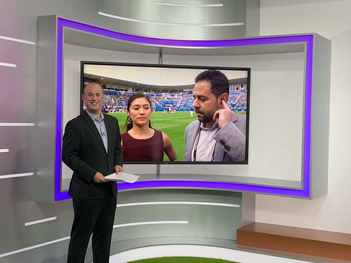 FLMakeupGirl's tweet photo. PreGameShow
#MTLvORL
#My65 & #YouTube
#Kickoff: 5:08pm
@jennyachiu @EvanLWeston @migallardo01 @paul10shaw
#OrlandoCity #cosmetics #orlandocitysc #FaceofCity #ORL #Futbol #Soccer #Orlando #beauty #hair #makeup #sports #MLS #mlssoccer #Montreal #Quebec #Canada #BTS https://t.co/grLxDUmz3I