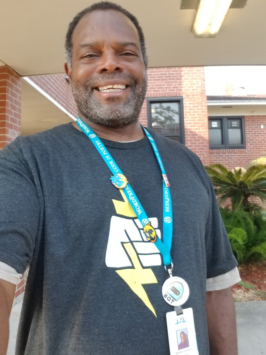 wmjackson's tweet photo. Flexing my blogger life!!!
#thatbloggerlife
#Blogger
#myquesttoteach
#dontthrowshade
#flexingthatbloglife
#blackbloggersmatter https://t.co/Wnrs2pyELp