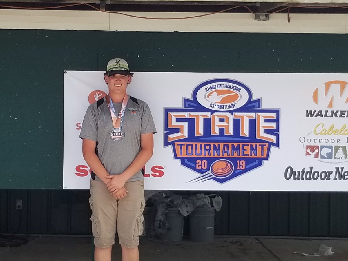 As a team, Carrollton finished 17th out of 34 teams in the trap shooting state tournament. Brady Cox ended up in 2nd place in the tournament with a 99 out of 100. Congratulations to everyone on another successful trap season!