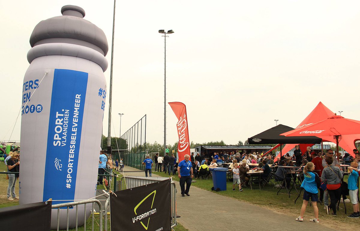 KDBCup's tweet photo. Natuurlijk ook duizend maal dank aan onze sponsors voor hun steun!
In het bijzonder dank aan hoofdsponsors #KDBCup:
@RocNationSports @Stadgent @VFormationFun @Radio2OVL @Nieuwsblad_be @Nike @Securex_BE @avstelevisie @SportVlaanderen #Qook #Traxxion #Verbeke #waitandc https://t.co/yPZFovkQxX