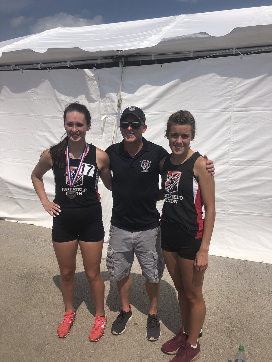 So proud of these two ALL OHIOANS!!! They have worked so hard for moments like this one. State Runner Up and 3rd in the State. #HardWorkPaysOff #FalconPride #TeamPride @twil2323 @AthleticsFuhs @FUHS_Falcons