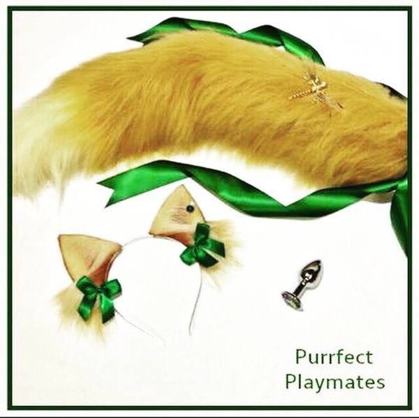 _petplay_'s tweet photo. Emerald green kitten set with dragon embellishments and crystal gem plug #emeraldgreenkittenplayset #crystalbuttplug #purrfectplaymates #petplaystore #costumemaker #kinkstore #kittenplay https://t.co/De8wR1qz63