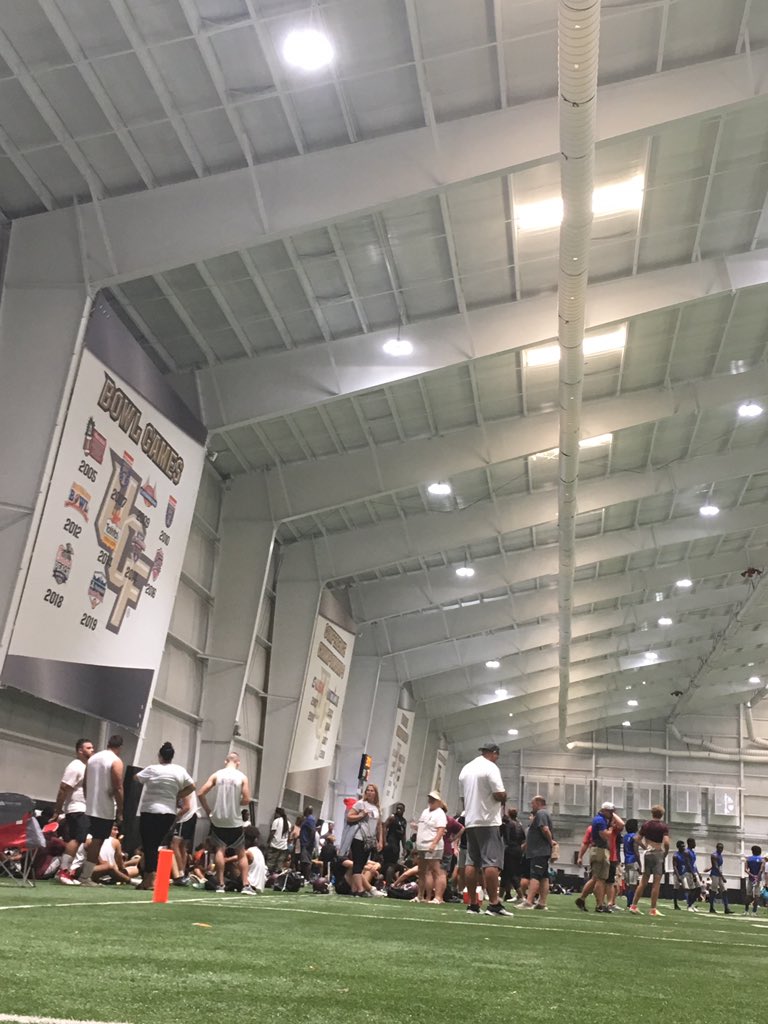 PaulJames_III's tweet photo. Blessed to be @ the ucf 7 on 7 with @Coachgcox @CoachCBell26 #cogarpride https://t.co/rATXQN2f7x