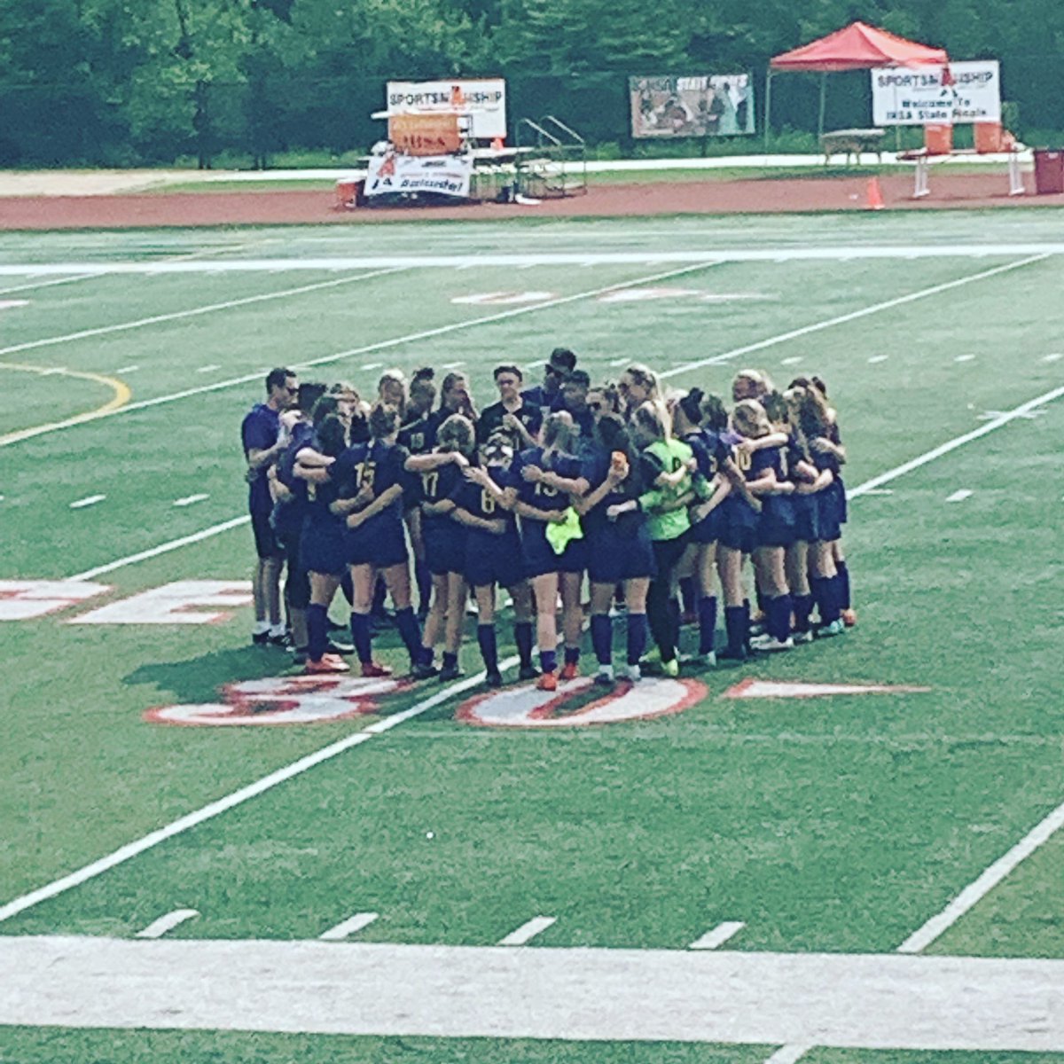 BSKUPS's tweet photo. Keep your heads held high @WaucondaGSoccer you have so much to be proud of! 2nd in state is AMAZING! Thank you so much Seniors, I loved watching you play! Congratulations on an unbelievable season! Love you ladies! ♥️⚽️♥️ @BulldogLife_WHS #D118Life #secondinstate #proudofyou https://t.co/lBWukhLUsT