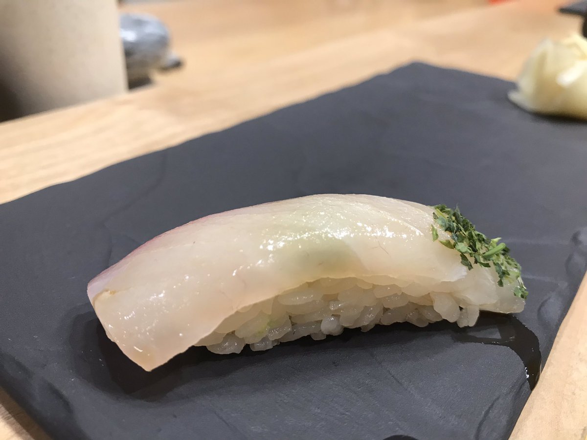 MusicSportFan's tweet photo. It warms my heart to find talented young chefs making Japanese food in Mexico and doing it so well and I think that is crazy that he has never visited Japan before... rice texture, temperature and seasoning as good as in 🇯🇵... with fresh 🐟... amazing!! #washoku #sushi #cdmx https://t.co/Bn7q8w9tHr