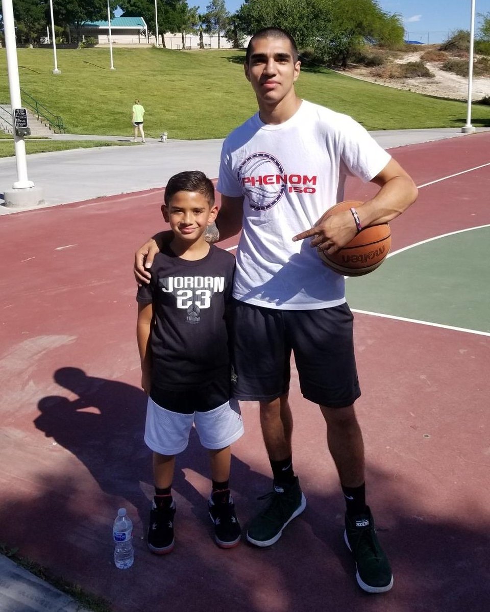 DVasquezBball's tweet photo. Met up with Dominic Ronquillo @dominic_2029 At the park today, he did great with his first session. Very talented young baller!!
.
#countswishes #lasvegas #basketball https://t.co/x9cqg6wFWn