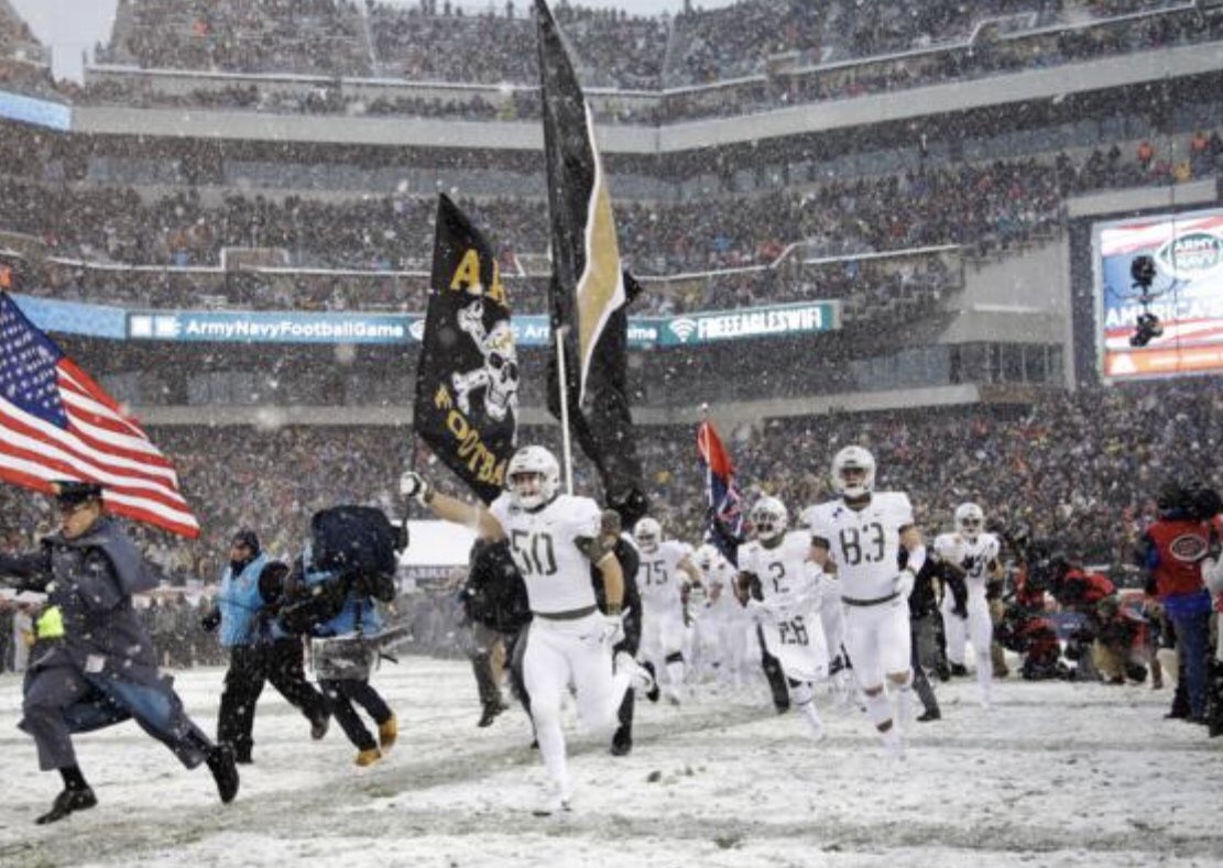 devondorsey23's tweet photo. Excited and Honored to receive an offer from Army West Point‼️🇺🇸 @ELCAFootball  @coachbrentdavis  @ArmyWP_Football  @RecruitGeorgia  @Rivalsfbcamps https://t.co/80CK01uBDZ