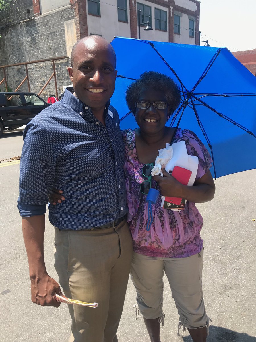 QuintonLucasKC's tweet photo. Our #KCJuneteenth parade was a great time at 18th & Vine this afternoon. Loved catching up with everyone. Seeing old friends and making new ones. It was hot too! #AlwaysBeWorking #KCMO #KansasCity https://t.co/3dVIACKBwl