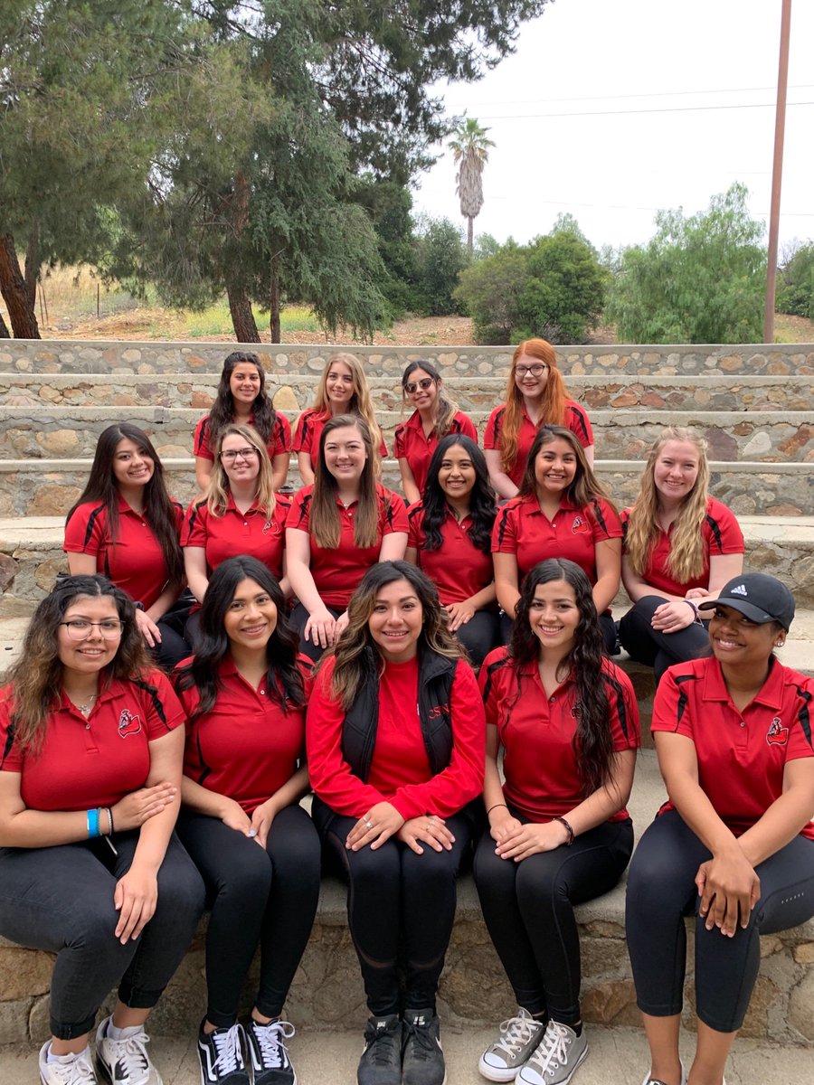 DZxNSO’19
Our sisters are excited to welcome you to CSUN! 🤗💖💚
#csundeltazeta #csunNSO