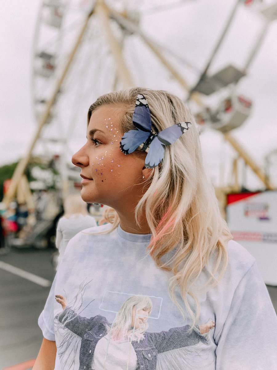 wi1destdreams's tweet photo. Hi ⁦@taylorswift13⁩ I love you!!

⁦@taylornation13⁩ #WangoTango https://t.co/gNvOmeYGjz