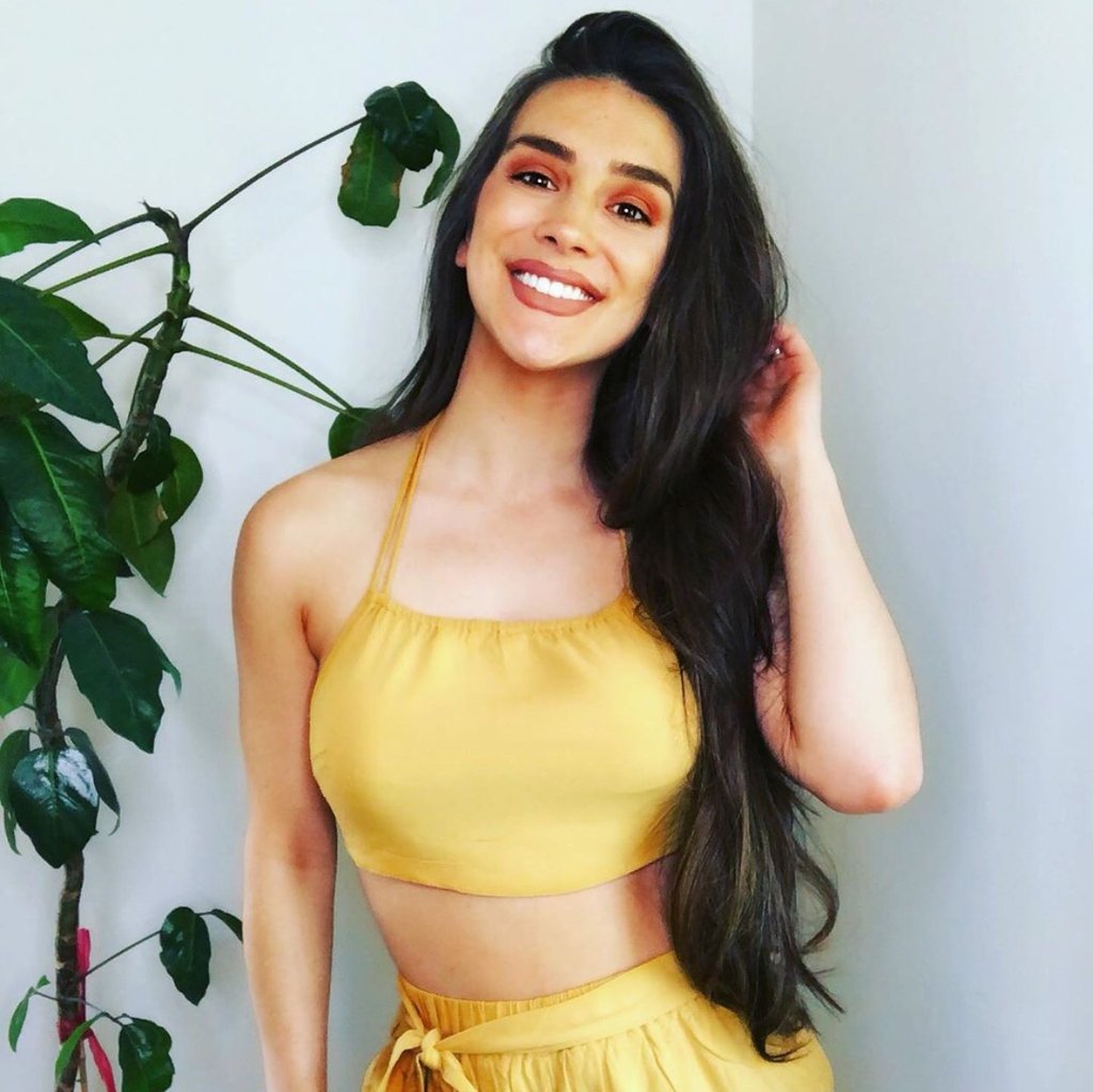 Mediaa Sisaltavat Twiitit Kayttajalta Cashmere Hair