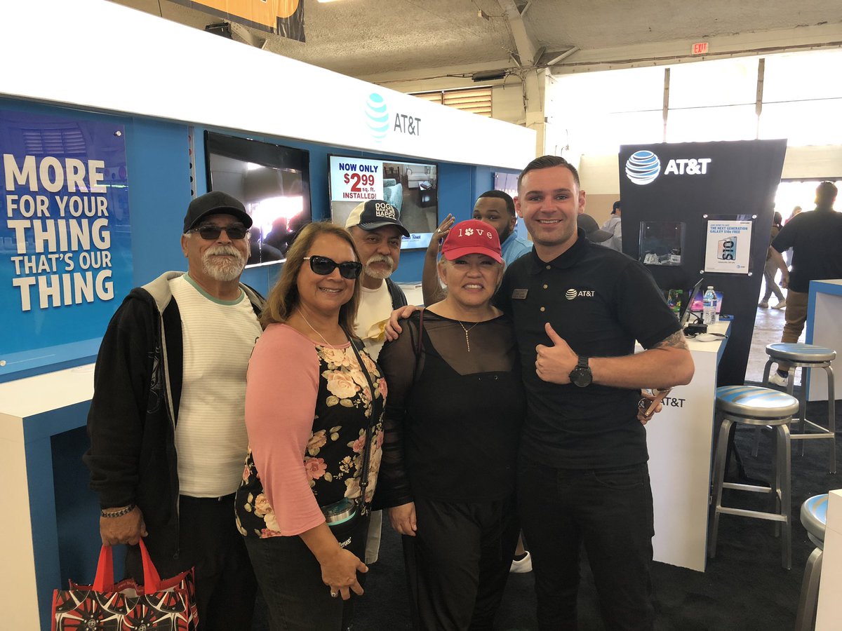 AT&T Event Team tweet media