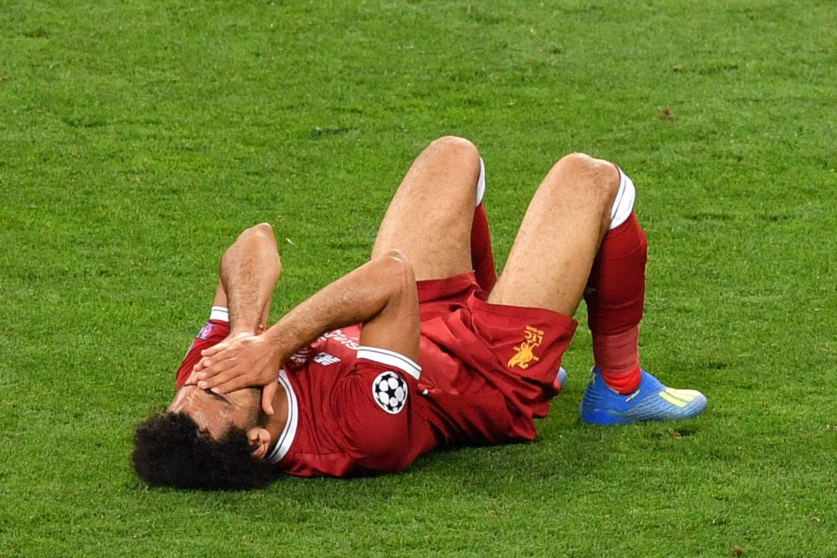 ChampionsLeague's tweet photo. That's how you bounce back 👊

Salah 🙌

#UCLfinal https://t.co/Gew1VykkLi