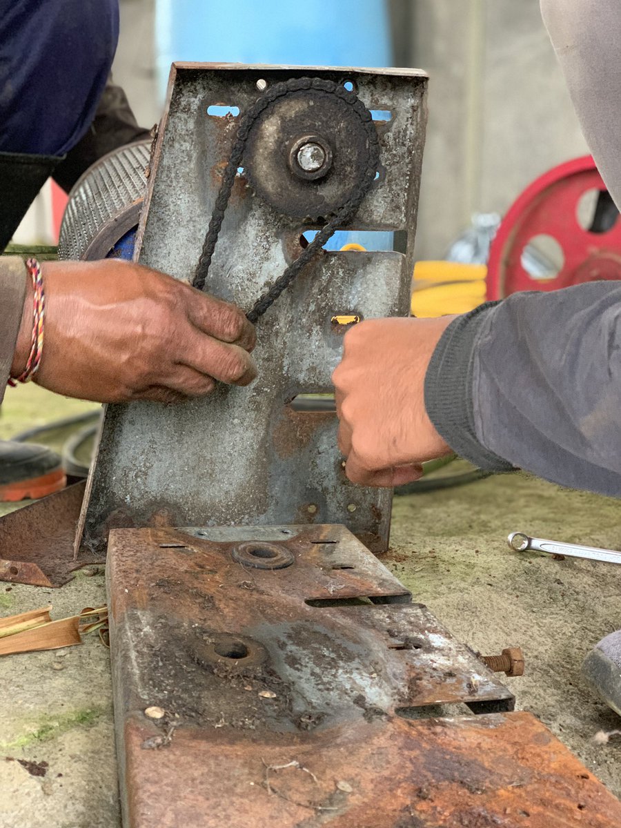 Nikoro44's tweet photo. Remove dirt and rust, apply fresh coat of paint and calibrate. Coffee pulpers need TLC. https://t.co/MvFb82MTgO
