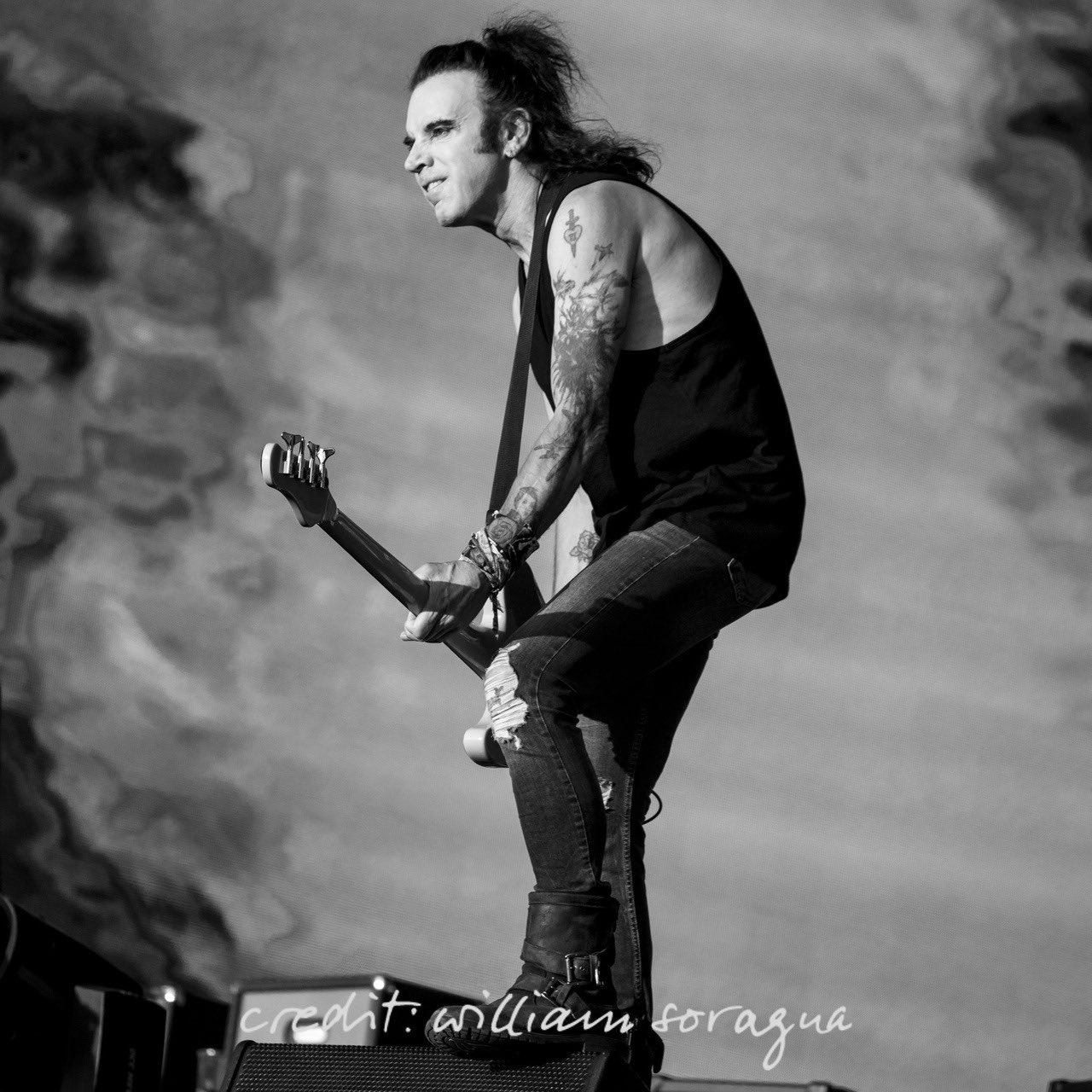 Happy birthday to the one and only Simon Gallup  