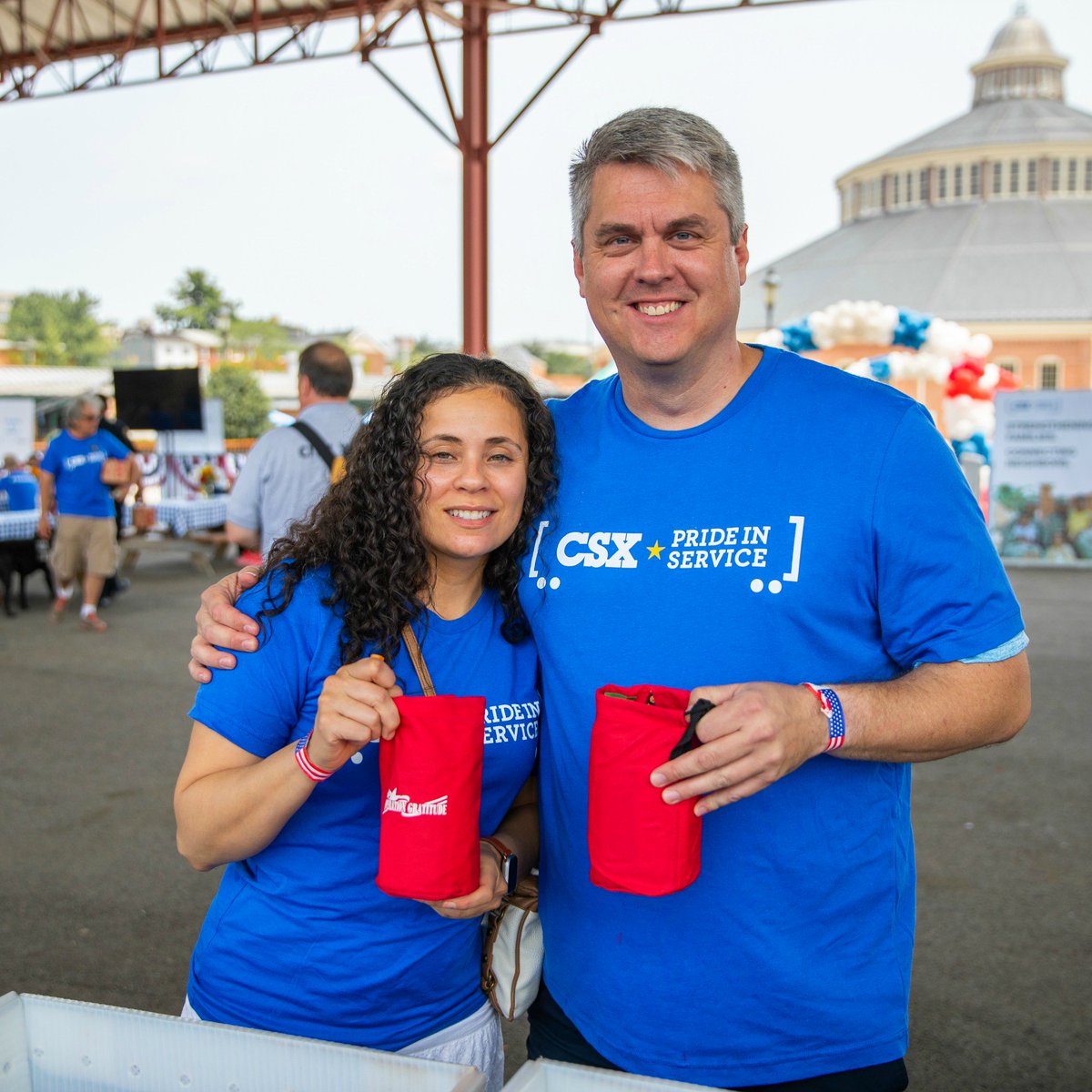 What a special day! THANK YOU the team from <a href="/CSX/">CSX</a> and all the #Baltimore-area volunteers who joined #OperationGratitude today to #giveback and support local #FirstResponders by making 10,000 Care Pouches! More photos coming soon! #MakeEveryMinuteCount #CSXPrideinService