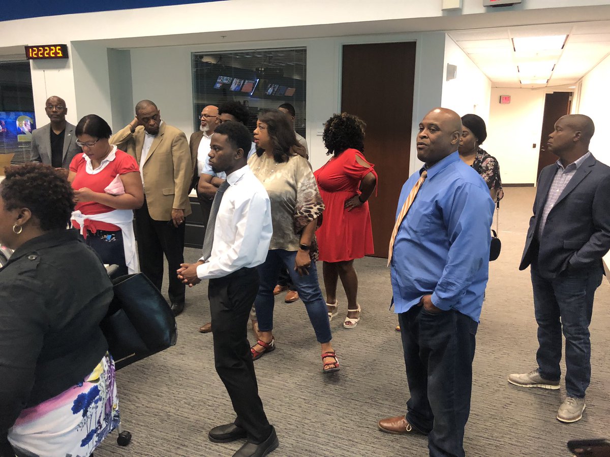 The Lit Journalist🤴🏽🔥 tweet media