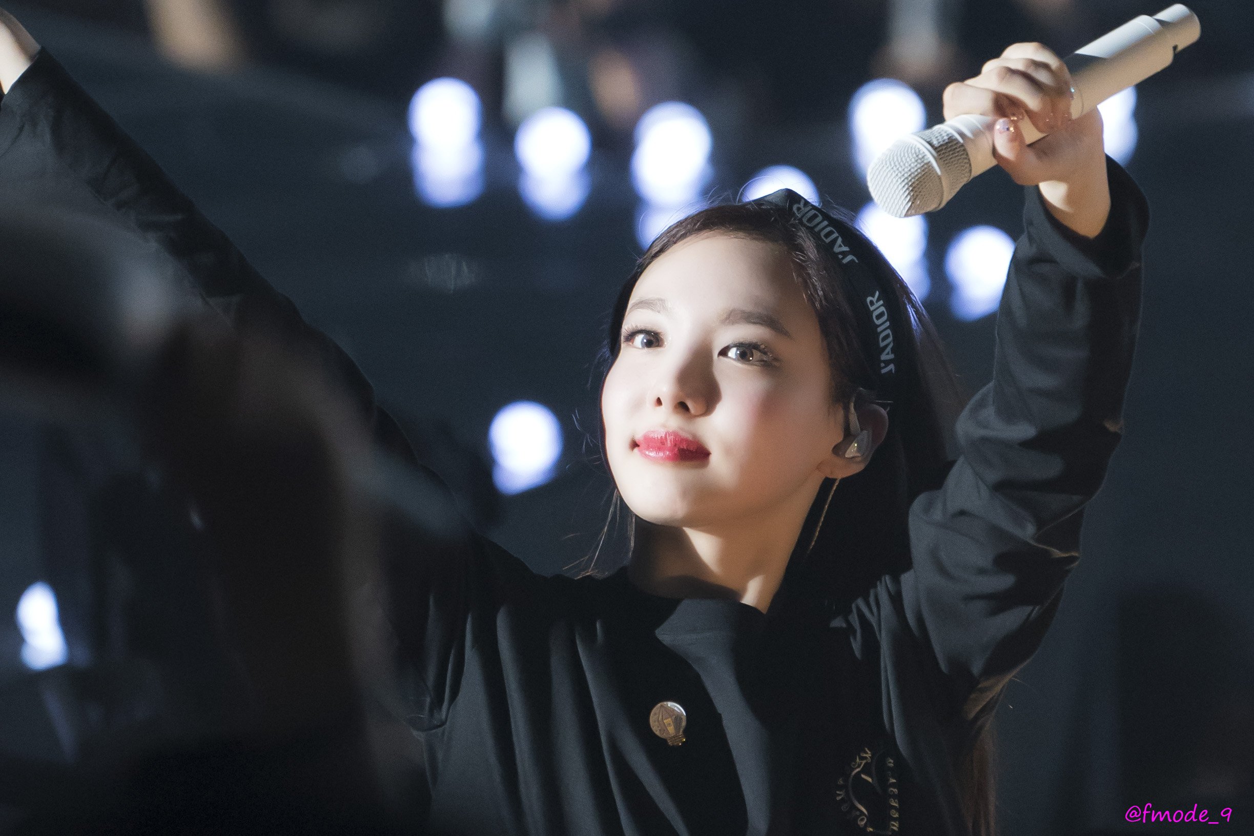 D8B2G7OUEAEbzhr.jpg:orig