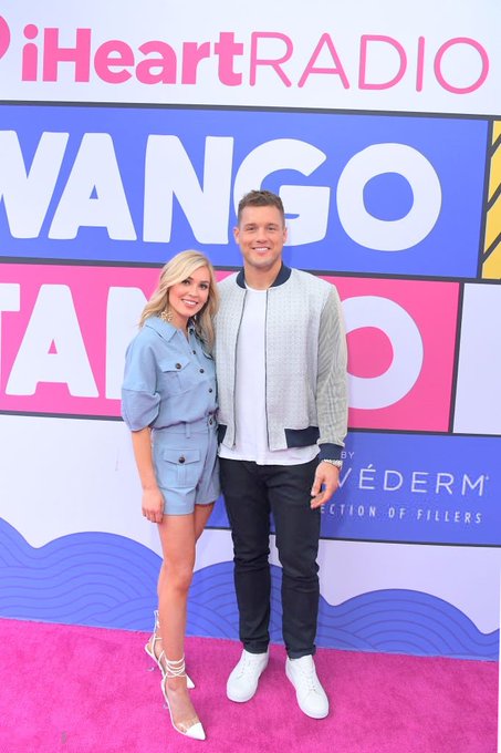 CMAawards - Colton Underwood & Cassie Randolph - Updates - FAN Forum - #2 - Page 2 D8B4I_tWwAAl5ef