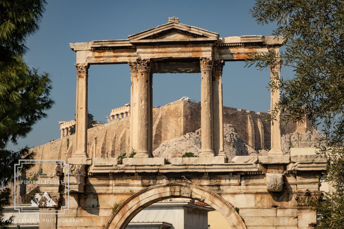 FentonPhoto's tweet photo. Looking at the Acropolis through the Arch of Hadrian in Athen's Greece.
#greece #athens #green_tree #Acropolis #column #Hadrian_Arch #arch #ruins #blue_sky @VisitGreecegr https://t.co/RjPhVrpMfe