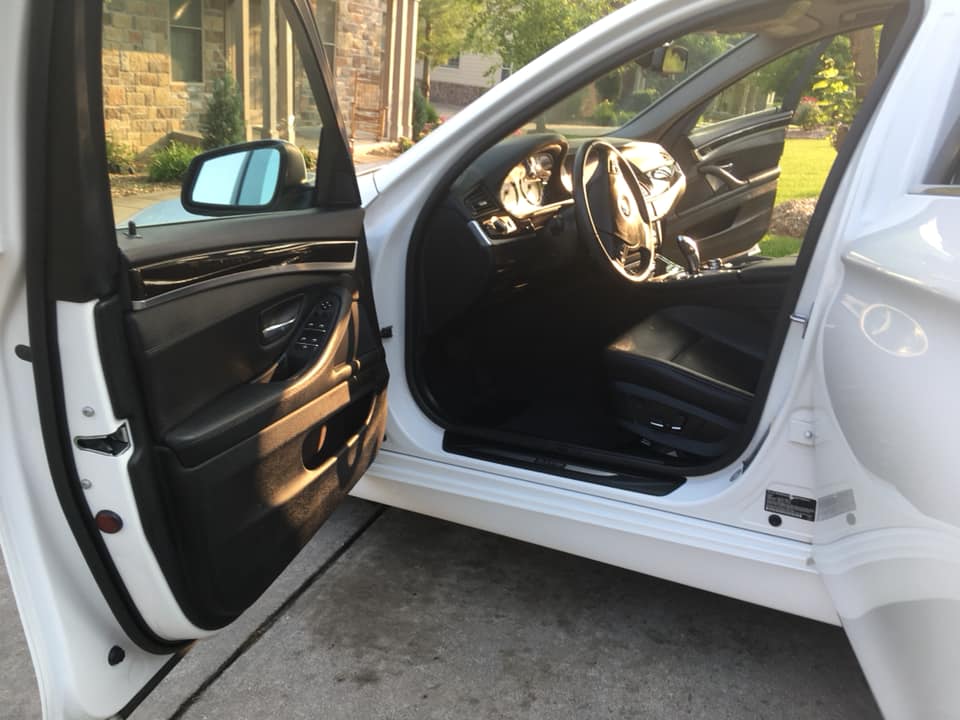 OnDetailing's tweet image. My jamb :) #Redwhiteandblue #Detail #BMW #Ram #Dodge #Branson #Car #trucks #work #LongDay #washed #hot #clean