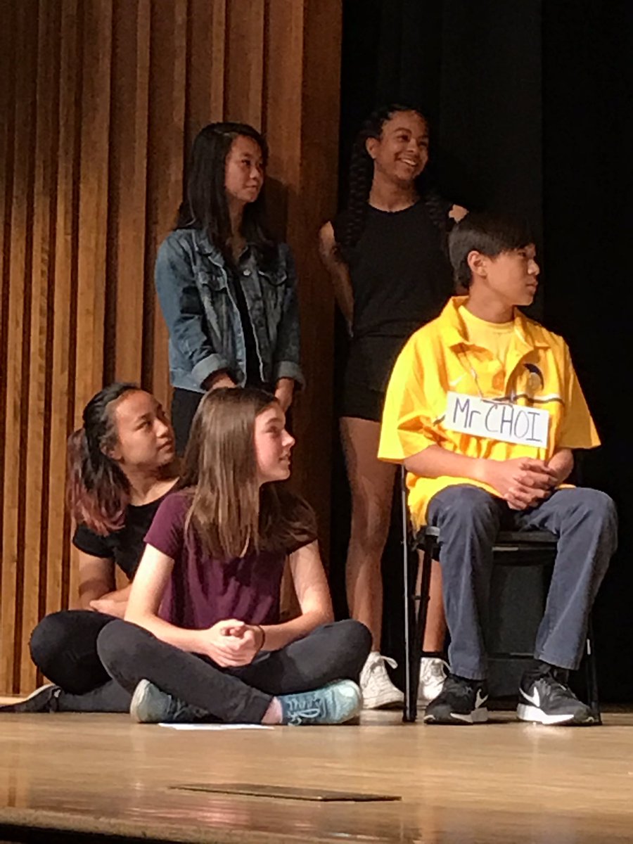 FirstAveTheatre's tweet image. Production 2019’s LAST rehearsal for the LAST show of the year...70 minutes of original material...now that’s collaboration!🎭@FirstAveMS