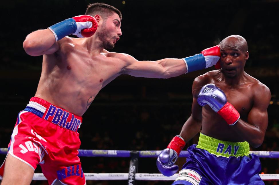 boxing_social's tweet photo. KELLY SUFFERS SHOCK DRAW ๐ฏ
Sunderland's @JOSHPBK labours to a majority draw against Ray Robinson on the #JoshuaRuiz undercard, with scores of 96-95, 95-95 x2...๐
What did you make of Kelly's performance? ๐ค
Brought to you by: @Betfred ๐
#Boxing #KellyRobinson https://t.co/pj3bnE3fTg