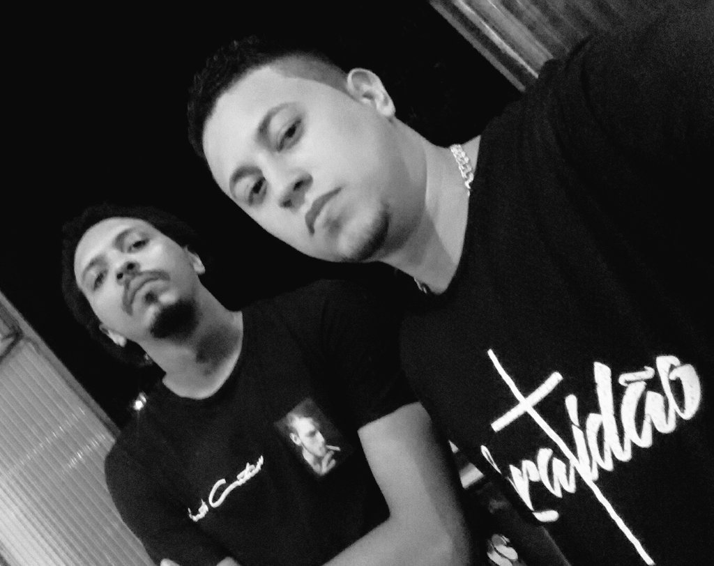 Ricardinho_2791's tweet photo. Coisas leves!
#degold https://t.co/flbDKi9P0J