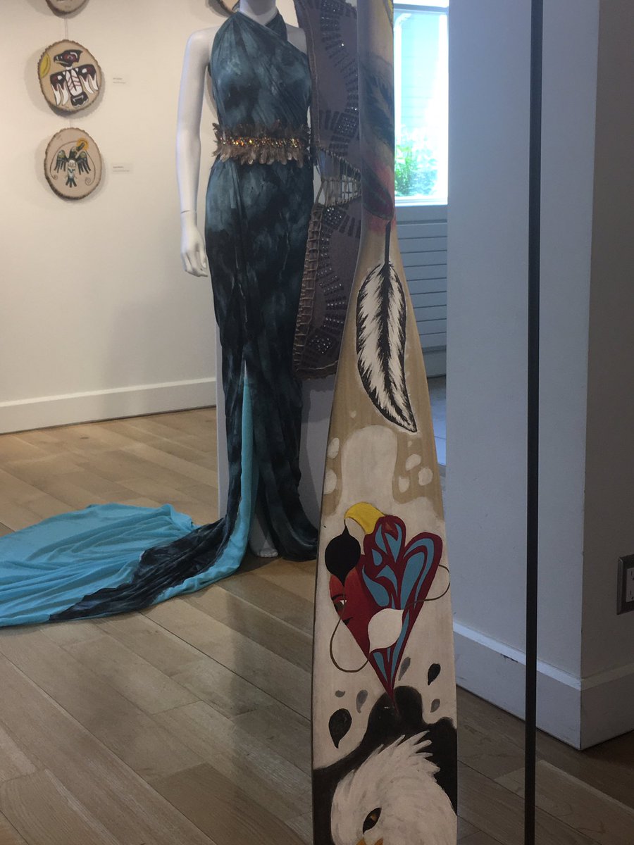 dawnellismobbs's tweet photo. Community arts shine on at the “Way of Walking” event at Old Town Hall in Newmarket this afternoon. Thank you to Shannon Ulgiati and @mcnicol_theresa for their support in today’s event. Join the Journey #IndigenousHistoryMonth #sacredcanoe https://t.co/azYmd6tH9R