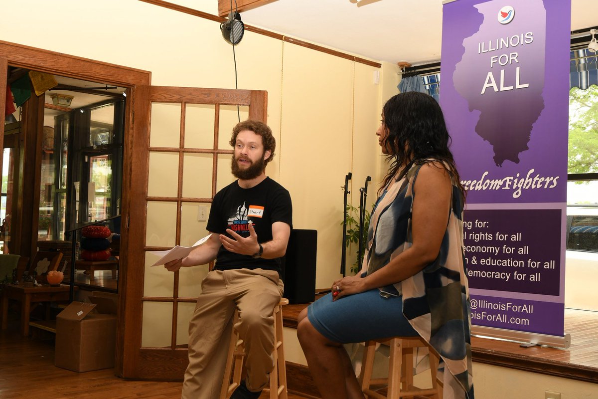 IllinoisForAll's tweet photo. We strengthen our cause and each other as we share our stories. 
Thanks to all the Rockford folks who came out to our storytelling training today! https://t.co/gBotNxbvOd