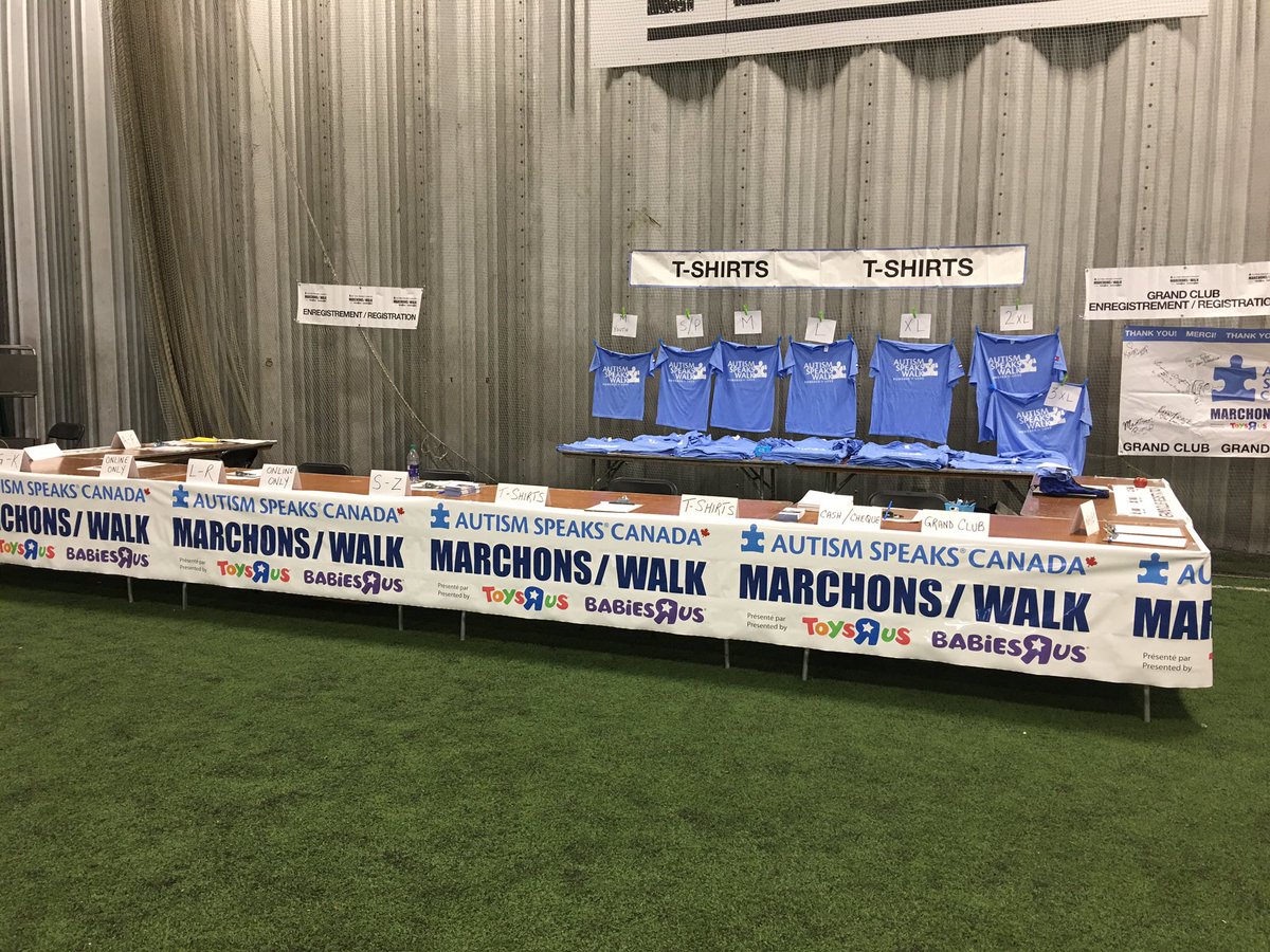 Sly_inOttawa's tweet photo. It's been a long day setting up but all worth it! Looking forward to a great day on Sunday at the @ASCWalkOttawa #ascwalkott #ascWalk #AutismSpeaksCanada https://t.co/85UiXIRpm6