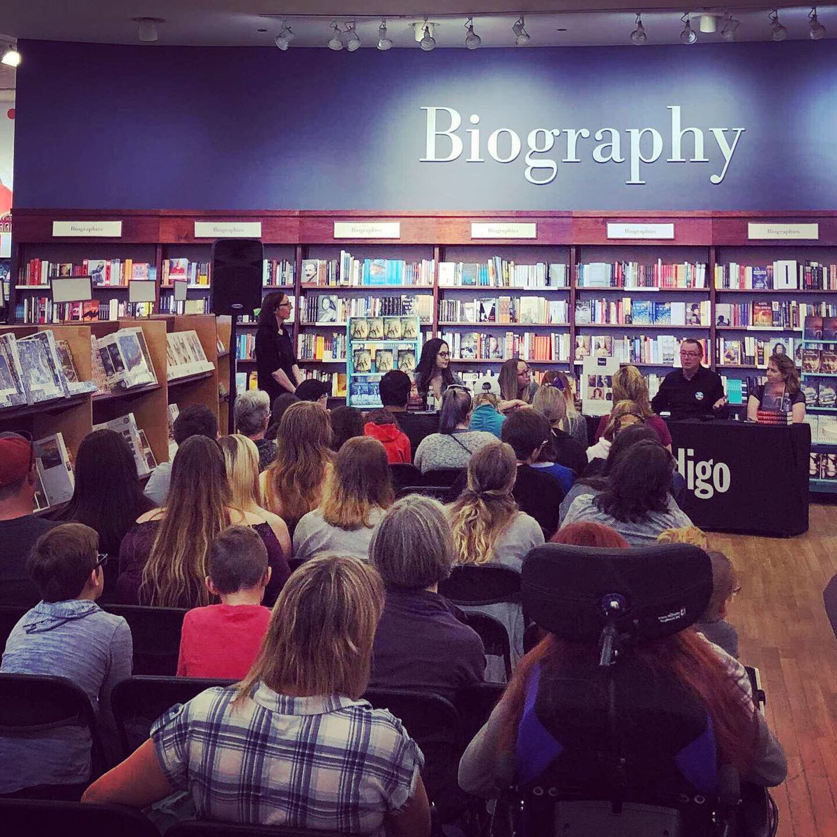 Indigo_Barrie's tweet photo. Thank you @KelleyArmstrong @EricRWalters @LesLivingston @nickipaupreto & all our guests for making todayβs #YAEvent such a wonderful success! Missed the event, not to worry! We have signed copies for you to purchase! @penguinrandomca @chaptersindigo @simonschusterca @hccfrenzy https://t.co/YpMWvSDFVy