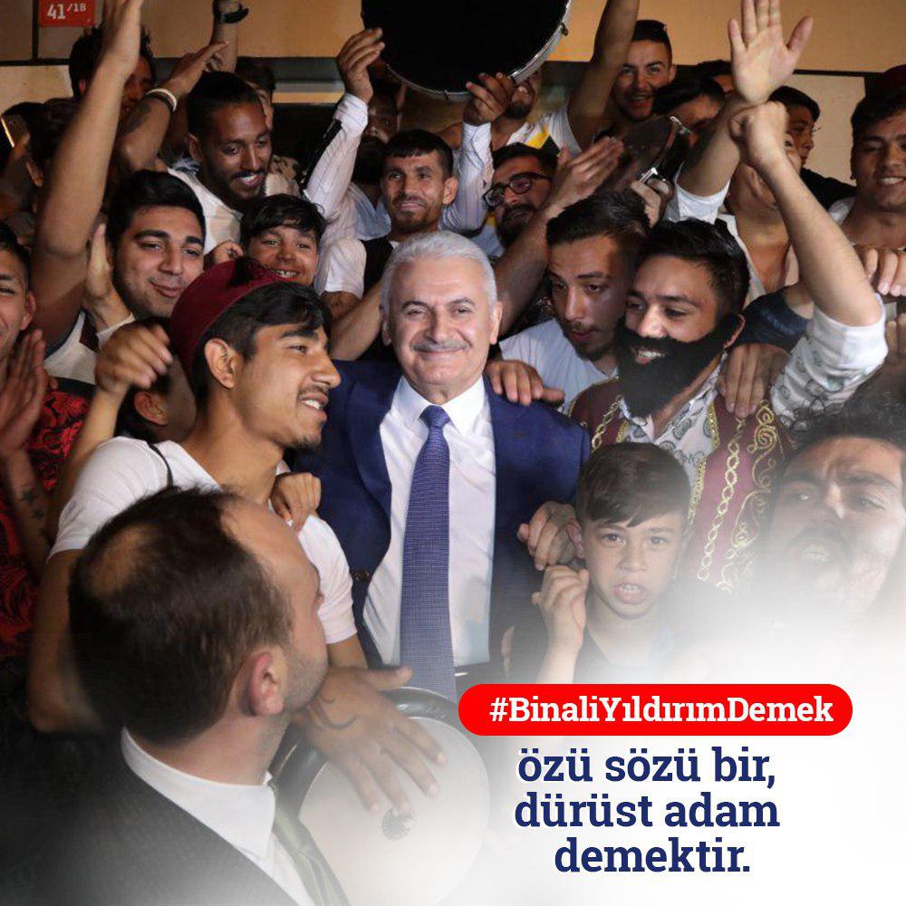 #BinaliYıldırımDemek 
İstanbul un gülen yüzü demek.
#DahaGüzelOlacak