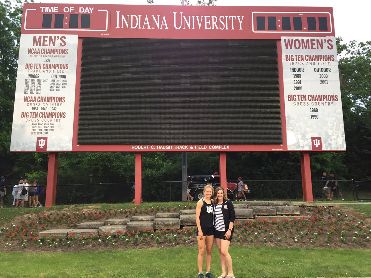 hnvikings's tweet photo. Stacey ‘Bentley’ Wiley All-State Track and Field 1994 and her daughter,  Addy Wiley; All-State in 2019!
#HNVikingPride!! https://t.co/dRpsGevsHw