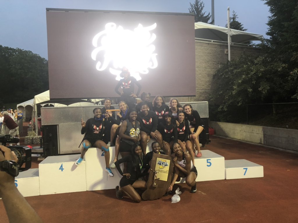 MileSplitIN's tweet photo. North Central wins both boys and girls state titles this weekend! 75pts for the lady Panthers #INgirlsState19 https://t.co/KBQ1mAwZK9