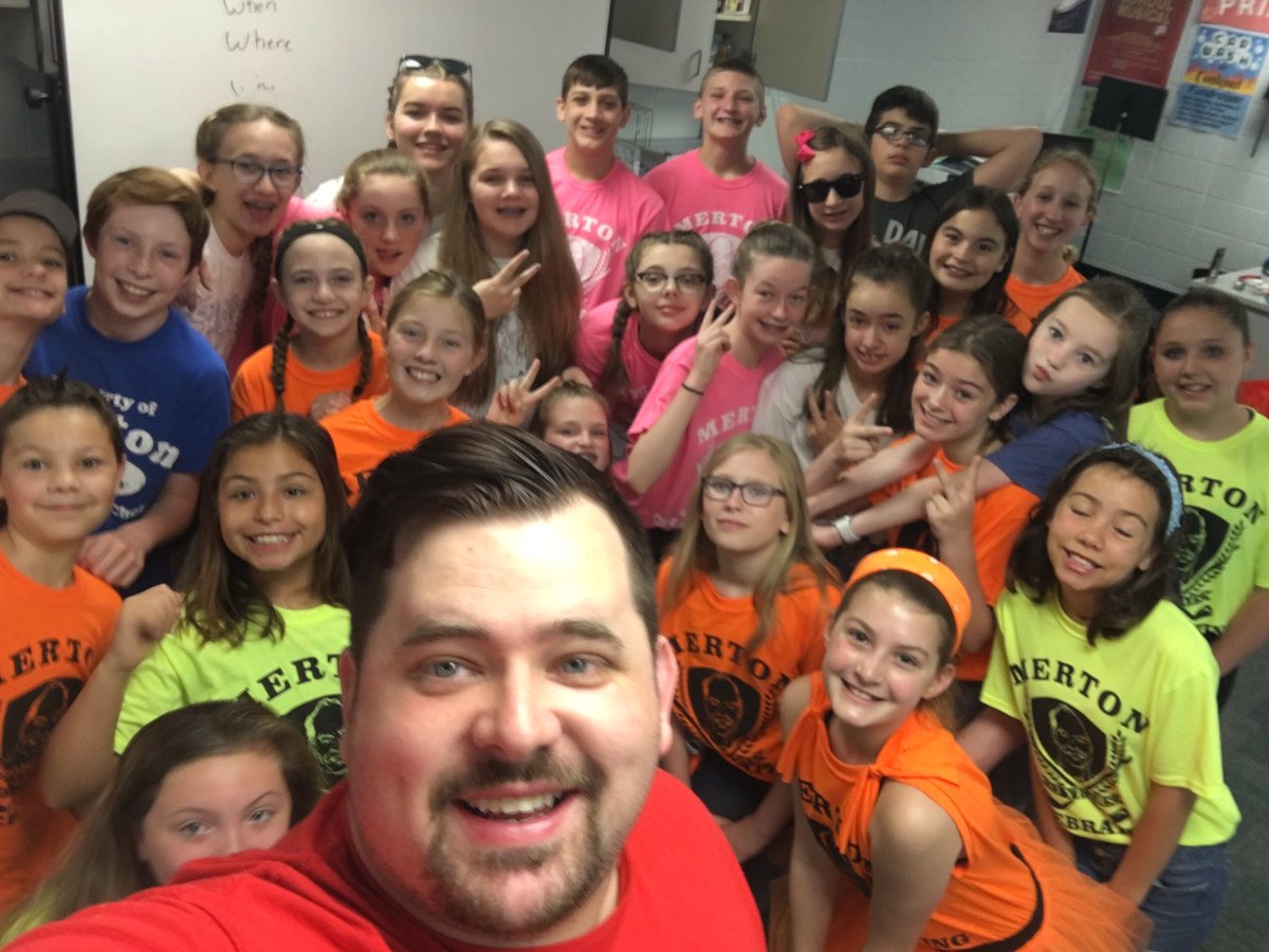 End of year Encore Choir breakfast party!