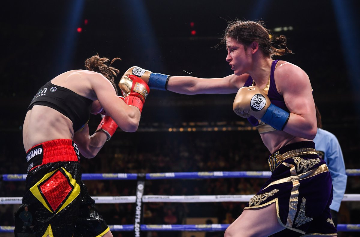 BBCSport's tweet image. Katie Taylor has done it!

She is the undisputed lightweight world champion. 

Follow live 👉 bbc.in/2XlUF8z 
#bbcboxing #TaylorPersoon