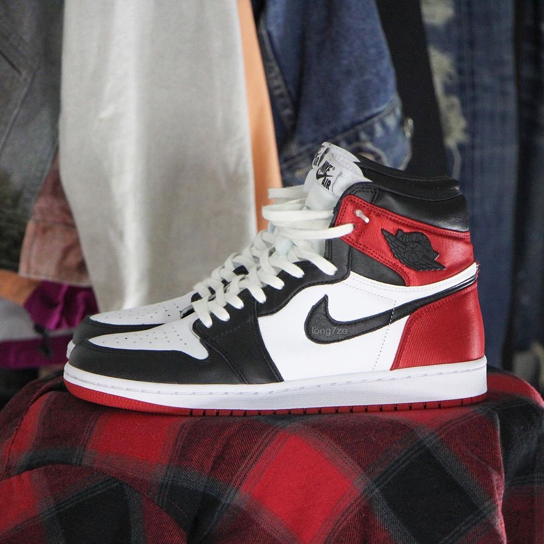 NIKE AIR JORDAN 1 SATIN BlackToe サテン 黒ツマ