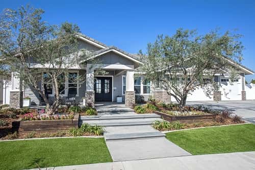 NewHomeSource's tweet image. Thanks to better building science and falling equipment costs, homebuilders are getting into the energy-efficient homebuilding game.

newhomesource.com/guide/articles… 

#ecohome #efficienthome #NewHomeGuide