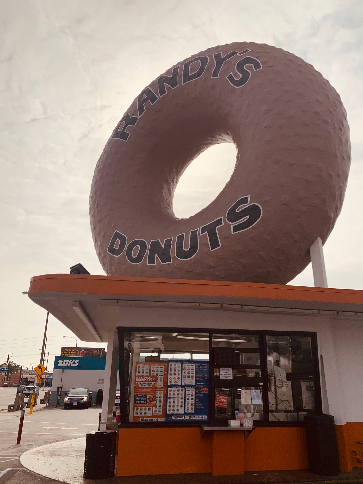 Asimo3089 On Twitter Found The Jailbreak Donut Shop I Based - oof donut by roblox