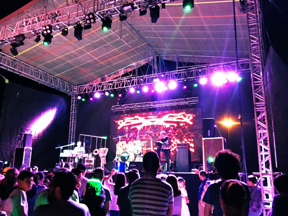 karubba's tweet photo. si me ven me saludan! ;)
#desdemateyork #FestivaldelDesierto #phaway https://t.co/Zb675E0Cq2