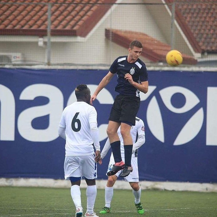 CazMSOC's tweet photo. Join us in welcoming Laurent Gjonmarkaj!
From: Albania 
High School: Petro Nini Luarasi
Position: Center Forward
Transfer: Capital Community College

Welcome Laurent ⚽️ https://t.co/7zQvntRZ28
