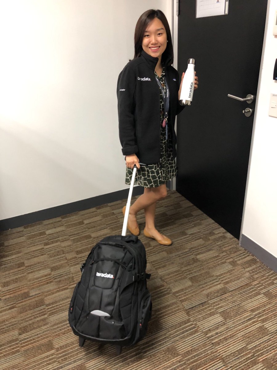 cindichiuwan's tweet photo. This was me last Friday - on my way to #TeradataManila's summer outing. Thank you @Teradata for my bag, jacket and water bottle! ♥️♥️♥️ #TeradataLife https://t.co/d94lyOpEWn