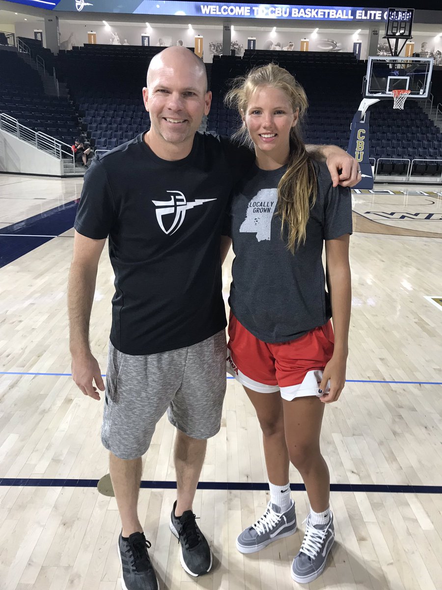 rivers_futral's tweet image. Great experience today at California Baptist’s camp! Thanks so much for having me!