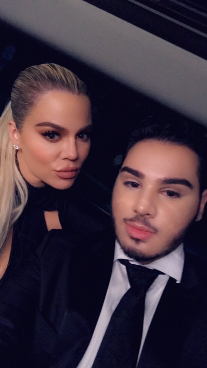 khloekardashian tweet picture