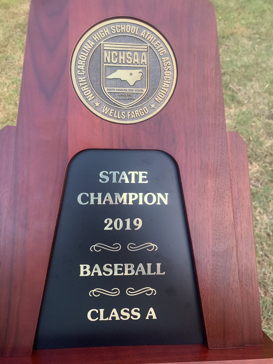 UCA_Baseball's tweet photo. What an awesome season for these young men. Finish the season with 28-5 record. Congratulations!

@IMPACTBASEBALL_ @CourierTSports @PrepBaseballNC @MaxPreps 
@myrandolphsport 

#ringwearing #brotherhood
#statechampions #wonourlastgame https://t.co/i1uobnbhRg