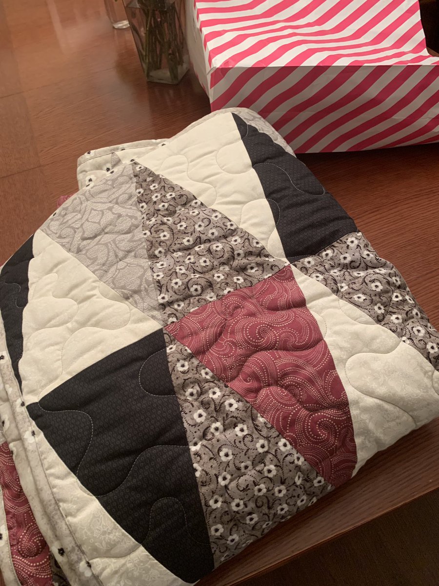 KarmizzIe's tweet photo. My Grandma passed away recently and she secretly worked on a quilt to give to me at my grad party today for Graduation and they put together a photo book of her progress so I would remember her bye🥺💕 https://t.co/oFBjkXYmXe