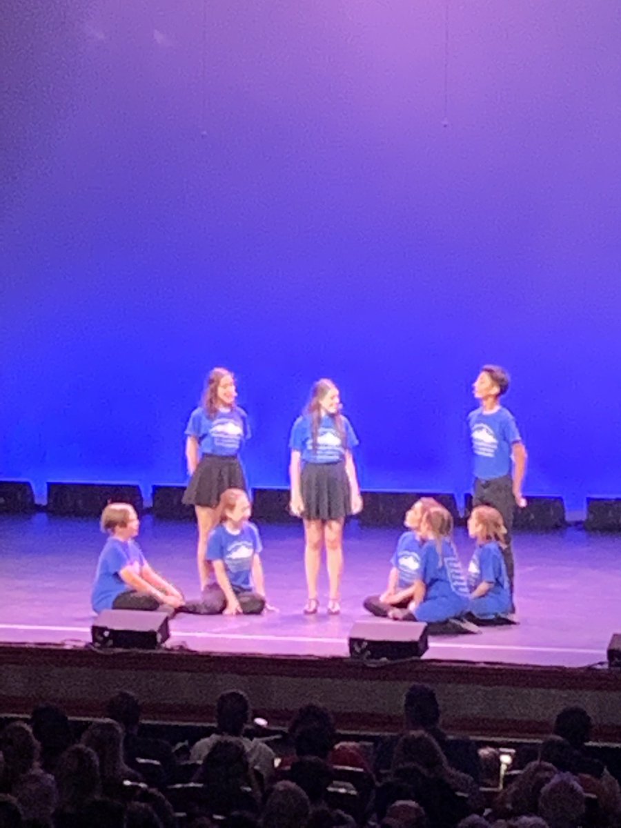 melodee1578's tweet image. Amazing to see Connery perform on the Dr. Phillips stage. I’m honored his parents invited me to see the ceremony !  It was amazing !#ecefinearts #lakenonafinearts #ecepantherpride