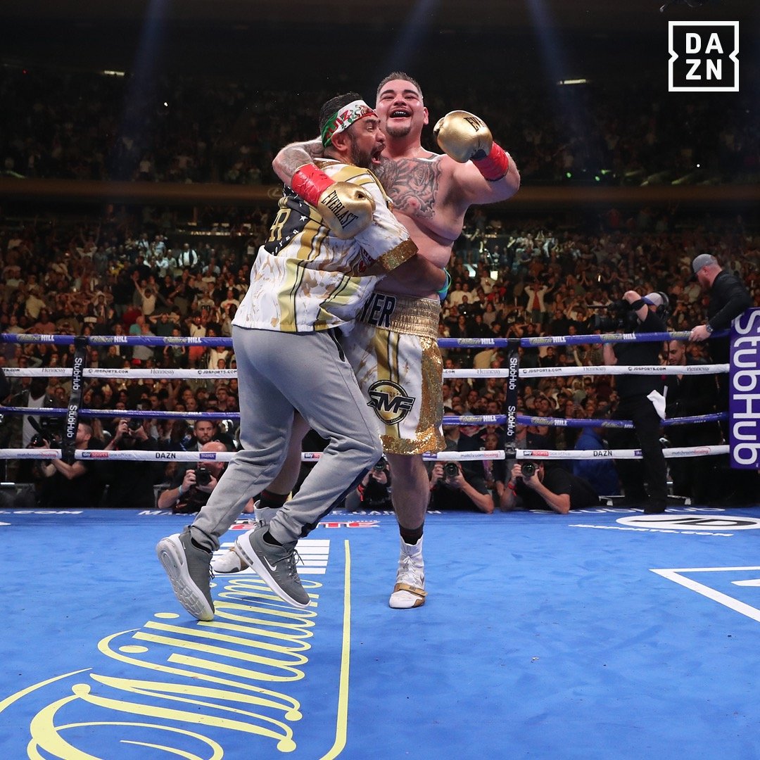 DAZNBoxing's tweet photo. ANYTHING IS POSSIBLE 

#JoshuaRuiz https://t.co/0G9LVtsdVB